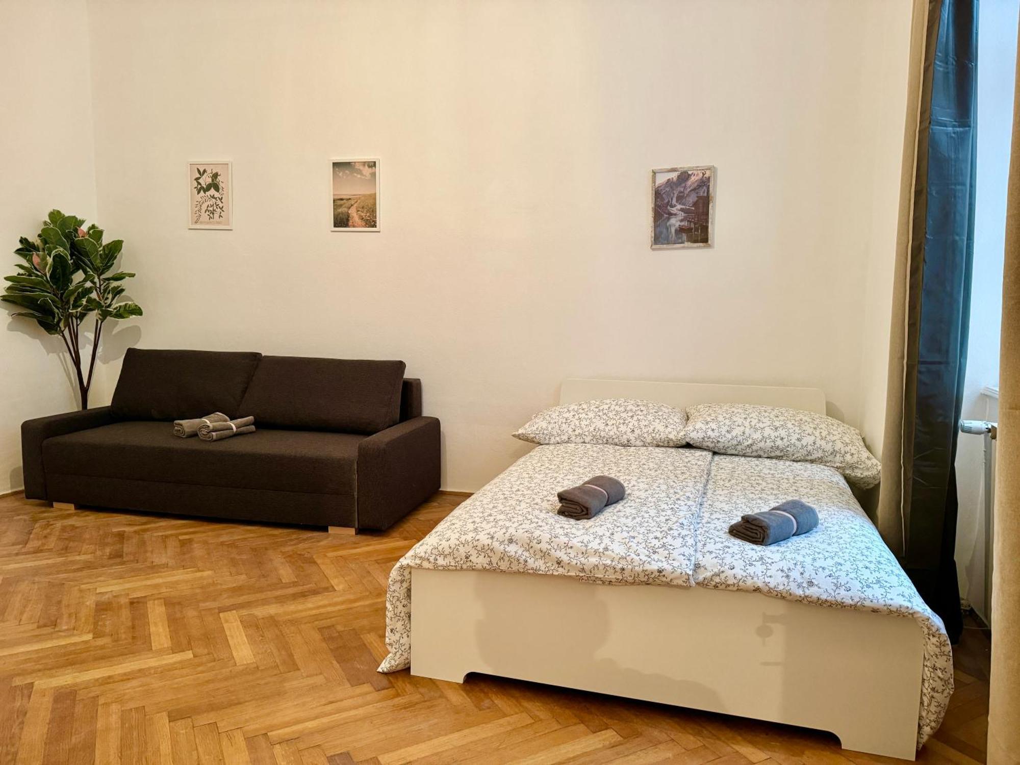 Spacious Apartment - 15 Min To Center ウィーン エクステリア 写真